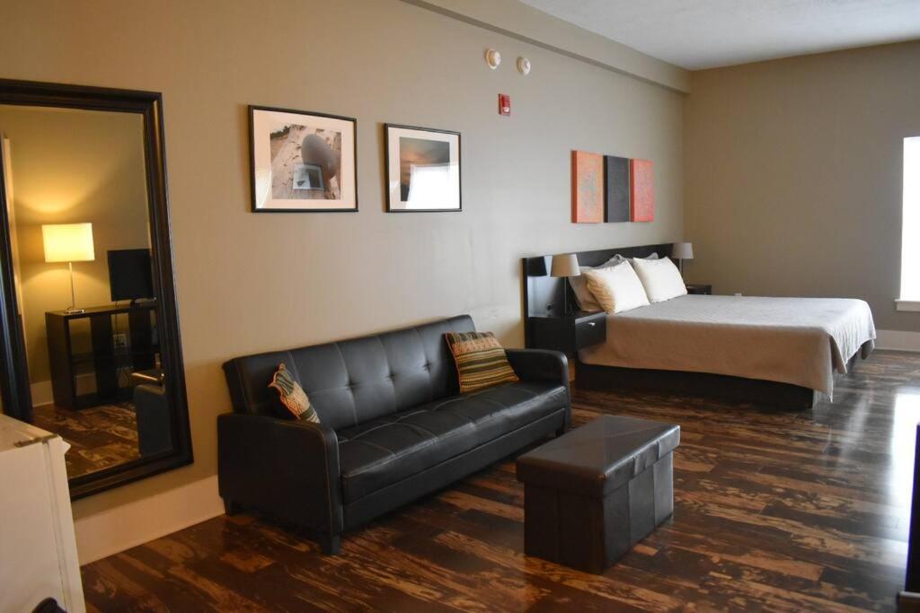 Northport Inn Boutique Hotel R203 Экстерьер фото